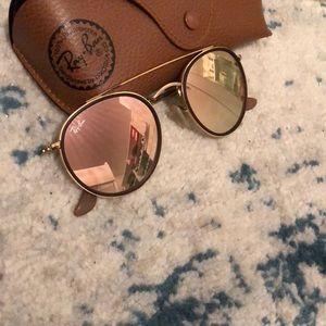 Rose gold circle ray ban